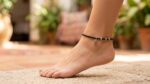 Black Matri 3 Circle and 1 Triangle Charm Pair of Anklet