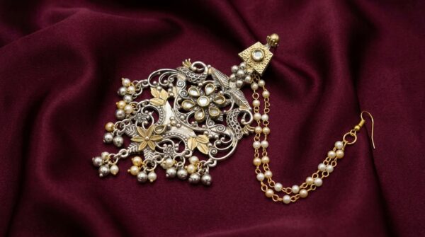 Oxidised Dual Tone Kundan Peal Jewellery Earring With Detachable Peal Earring Chain