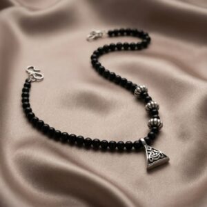 Black Matri 3 Circle and 1 Triangle Charm Pair of Anklet