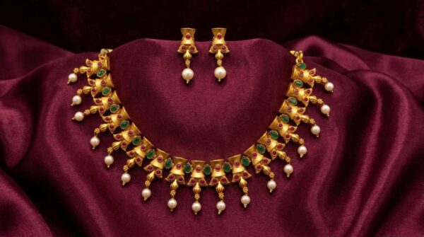Regal Ruby Emerald Pearl Set