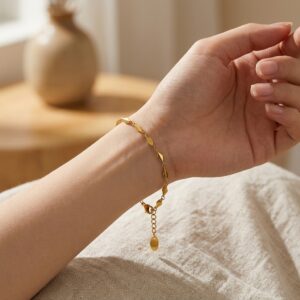 Diamond Shape Link Chain Bracelet