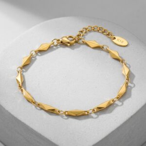 Diamond Shape Link Chain Bracelet