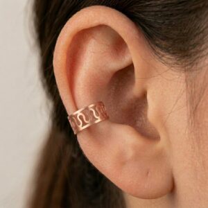 Wave Cutout Non-Piercing Ear Cuff