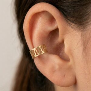 Wave Cutout Non-Piercing Ear Cuff