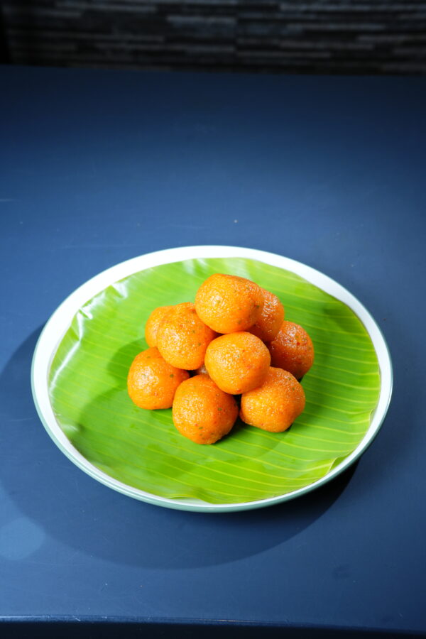 Mothichoor Ladoo