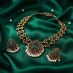 Royal Teardrop Floral Choker & Earring Set