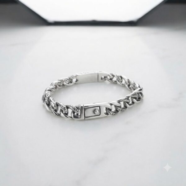 Men's silver-tone curb chain bracelet