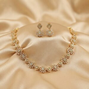 starburst short necklace set with kundan-style triangles and matching earrings